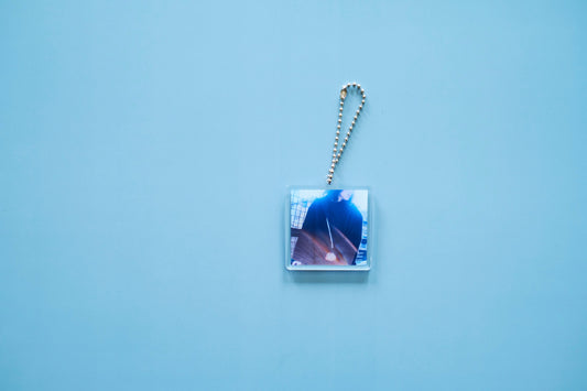 中尾有伽写真展「回生」アクリルキーホルダー(3種類ランダム)
