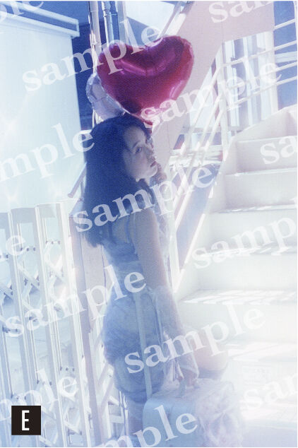 【I'm a Lover, not a Fighter.】ポストカード