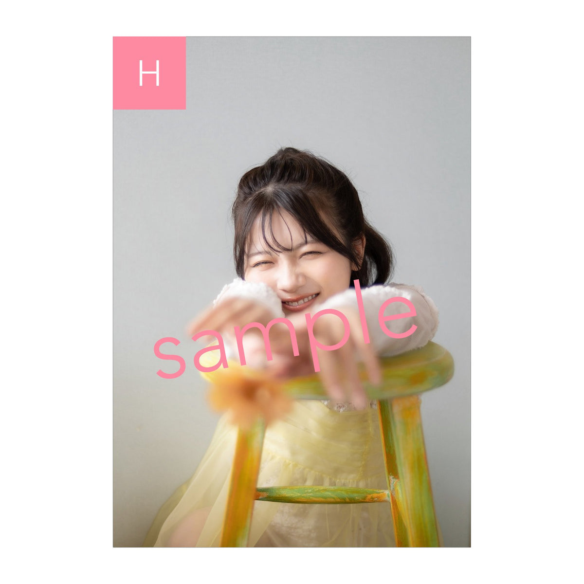 渡辺萌菜 写真展「此の花束を貴方に」ポストカード