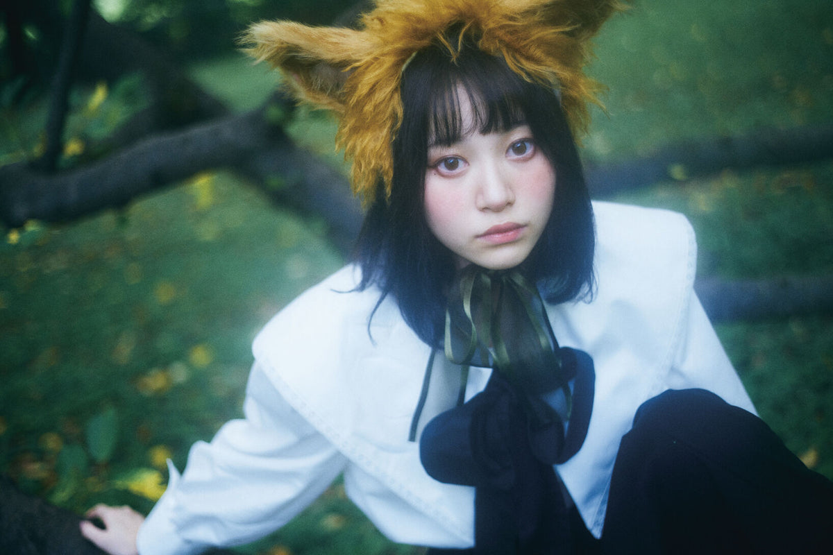 【ランチェキ付き】ZINE「She’s a GIRL and She's also a WOLF」