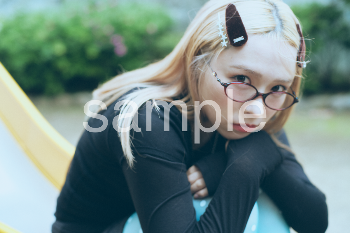 Esteem_miria15a4_ORIGINAL
