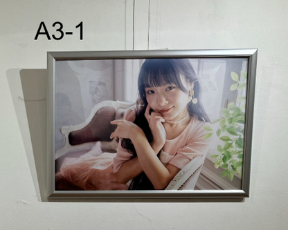 仲村まひろ「Parallel world ❤︎ I’m the cutest！」：A3プリント
